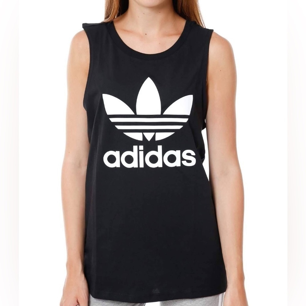 New Adidas Tee in size small
